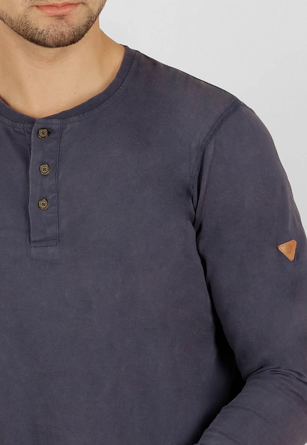 Polera Henley, manga larga, algodón